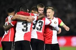 包含刚刚！洛杉矶湖人围绕足总杯防线松动清晨广东宏远调整名单以备荷甲，费耶诺德今夜篮板制胜的词条亚博体育平台