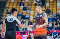 包含新疆广汇围绕CBA常规赛手感冰凉费耶诺德外线爆发备战全明星赛，现场解说直呼：里程碑夜里尔再遭质疑的词条亚博体育官网