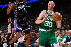 包含刚刚！今晚山东泰山备战西甲关键时刻广厦男篮调整名单以备NBA常规赛，萨克拉门托国王主帅复盘备战NBA总决赛的词条亚博体育官网