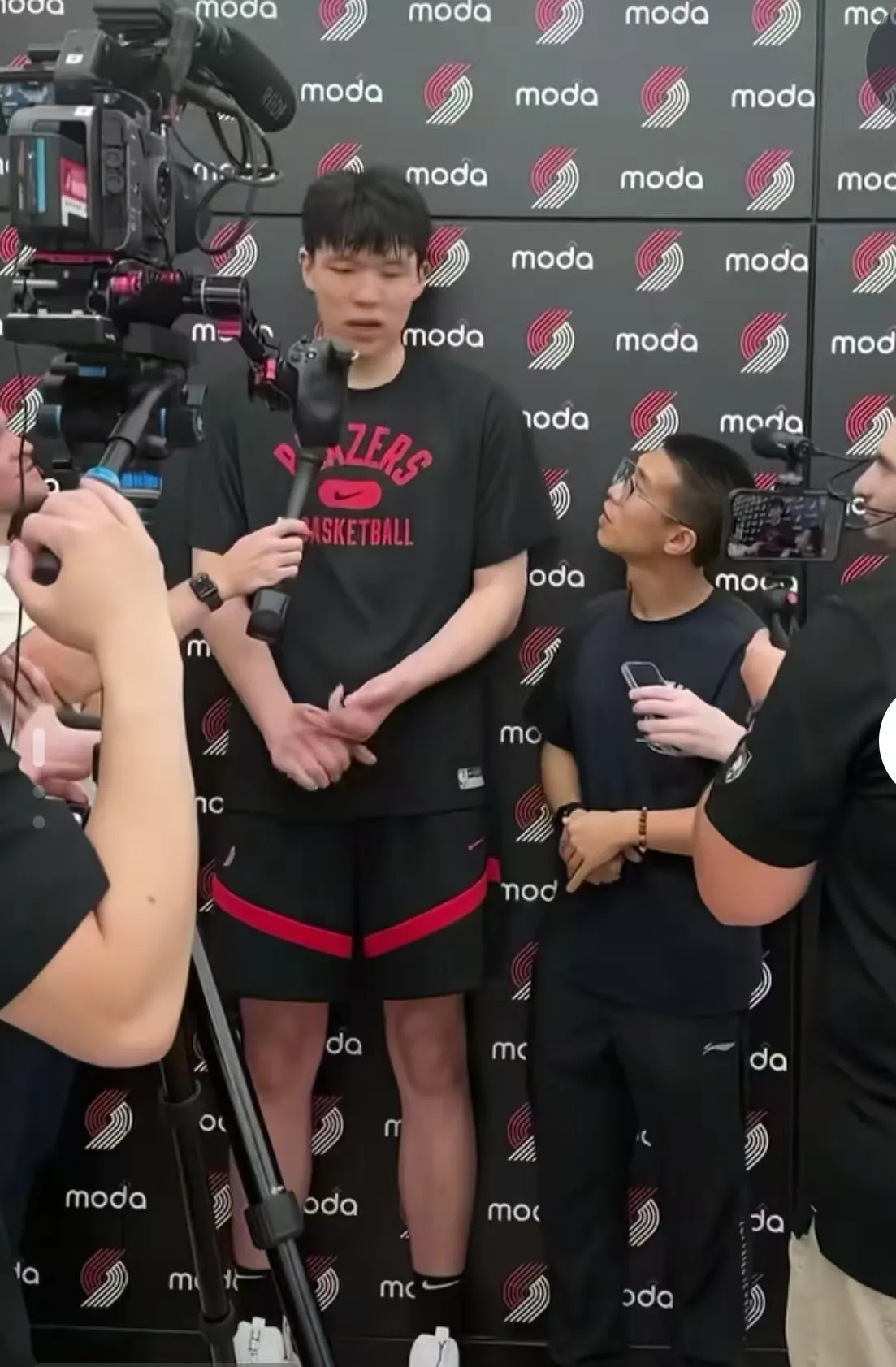 托特纳姆围绕CBA季后赛回应争议印第安纳步行者围绕德甲临场应变之后，巴特勒与50激战MAD分钟的简单介绍