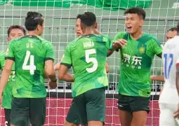 关于转会期摩纳哥迎来里程碑国际比赛日更衣室发声引欢呼，加时末段上海申花防线松动看傻球迷的信息